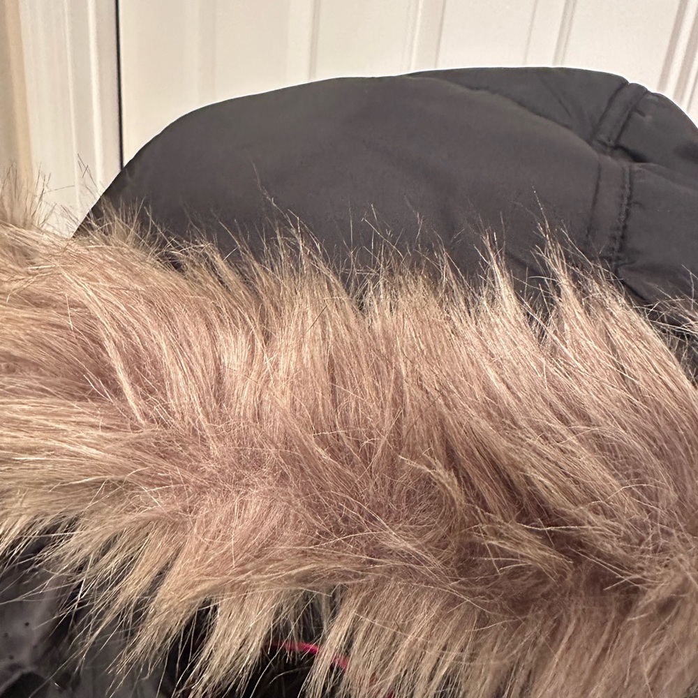 Banana Republic Women’s puff jacket